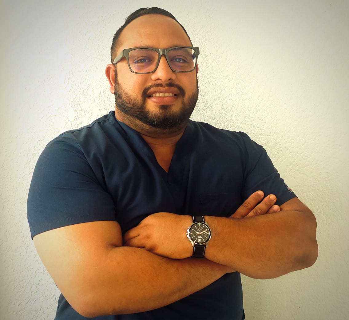 Dr. Armando Quero
